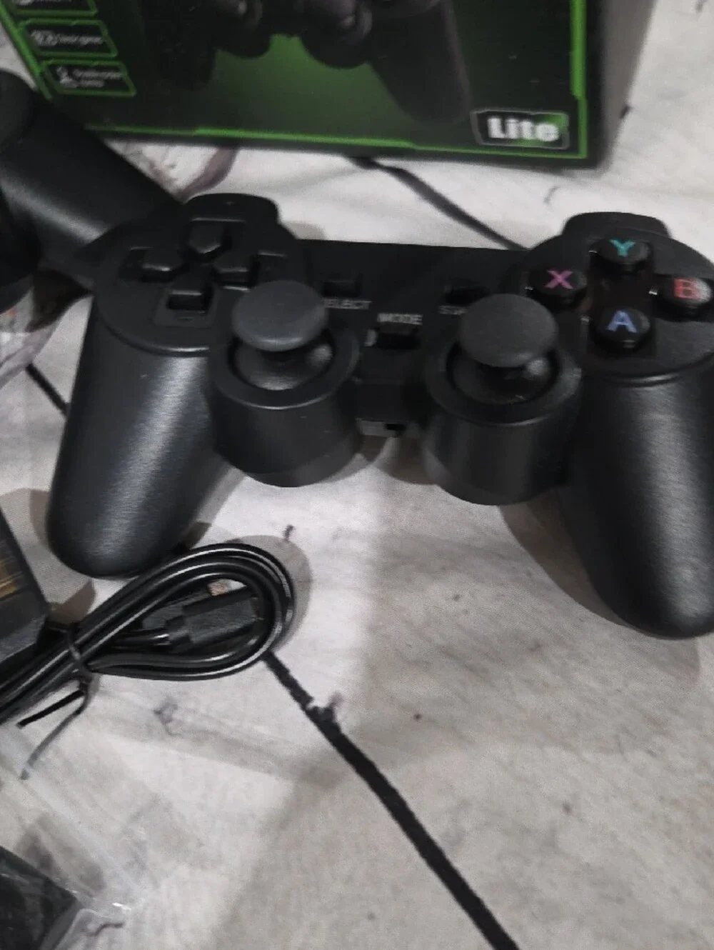 Wireless 2.4G Black Gamepad Controller - Lite